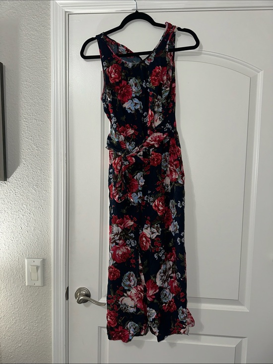 LOFT Pants - Loft Floral Navy Sleeveless Tie-Waist jumpsuit size Large
